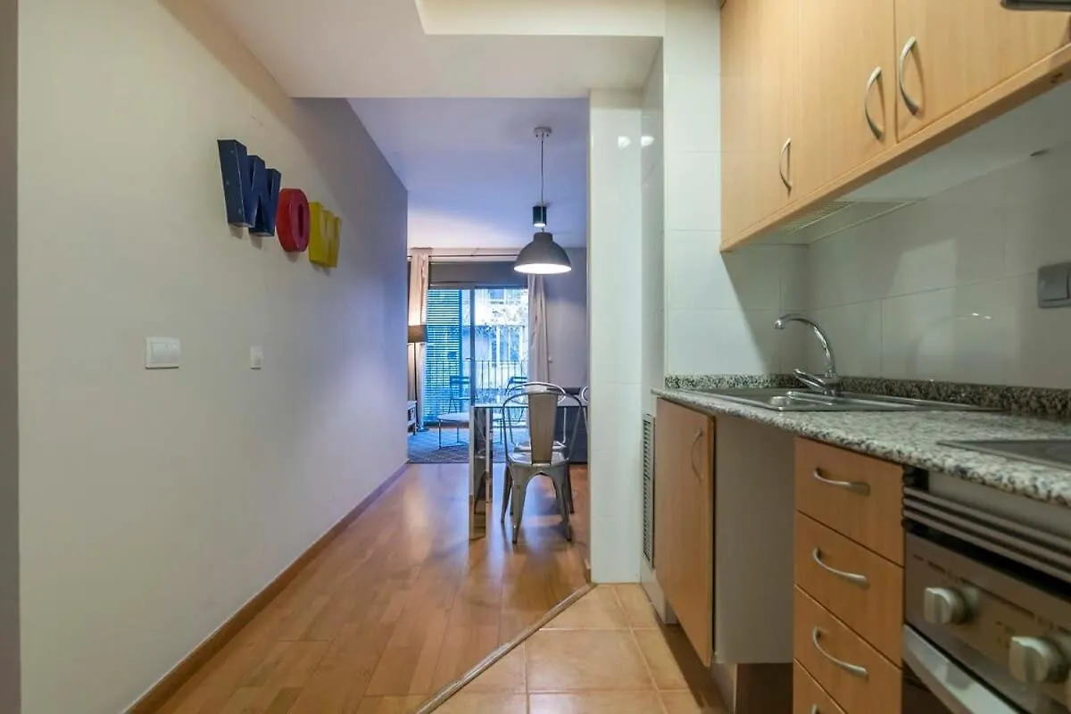 Modern And Bright Apartment In Eixample 2-2 Barcelona 0*,  Spain